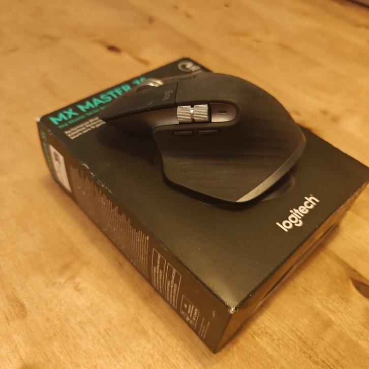 Logitech MX Master 3S - Zo goed als nieuw, Computers en Software, Muizen, Zo goed als nieuw, Muis, Rechtshandig, Draadloos, Ergonomisch