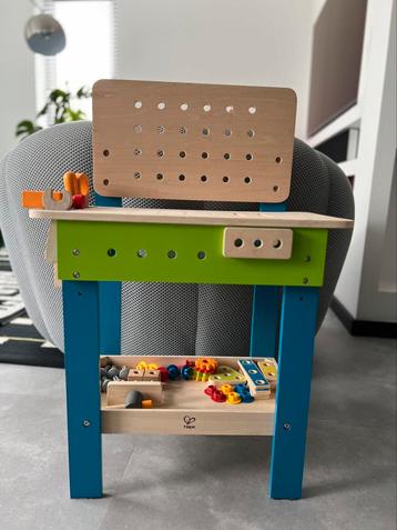 Hape Meesterwerkbank/Kinder werkbank beschikbaar voor biedingen