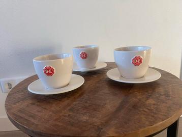 Douwe Egberts Royal Raja Boerenkop met schotel beschikbaar voor biedingen