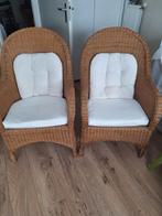 Twee rotan stoelen met kussens, Huis en Inrichting, Stoelen, Gebruikt, Twee, Bruin, Ophalen of Verzenden