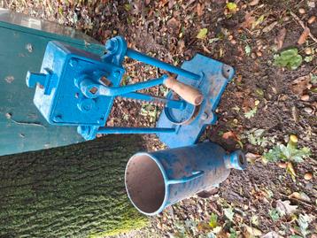 Worstenmaker beschikbaar voor biedingen