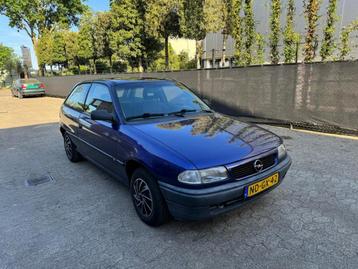 Opel ASTRA 1.6 stuurbekrachtiging NAP blauw beschikbaar voor biedingen
