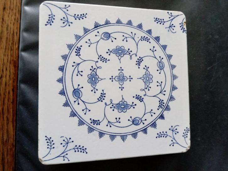oude brocante onderzetter van Boch serie MEISSEN, Antiek en Kunst, Antiek | Servies los, Ophalen of Verzenden