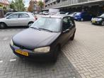 Peugeot 106 die wat liefde nodig heeft, Auto's, Peugeot, Voorwielaandrijving, Stof, 4 cilinders, 400 kg