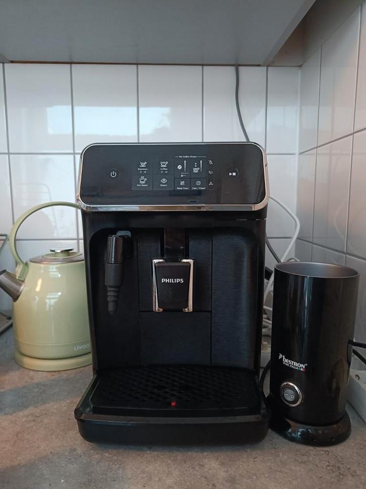 Philips 2200 Serie Koffiemachine/Koffiezetapparaat, Witgoed en Apparatuur, Koffiezetapparaten, Zo goed als nieuw, Koffiebonen