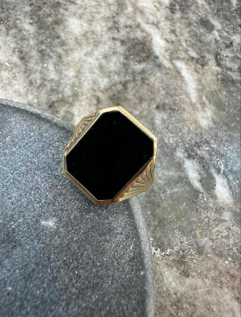 Prachtige 14k gouden zegelring met Onyx, Sieraden, Tassen en Uiterlijk, Ringen, Nieuw, Dame of Heer, Goud, Ophalen of Verzenden
