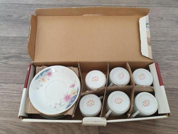 12x stuks mooi servies voor thee of koffie ️ ( compleet ) beschikbaar voor biedingen