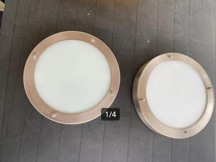 2 Plafonnieres RVS met Witglas 28cm ook badkamer geschikt, Huis en Inrichting, Lampen | Plafondlampen, Zo goed als nieuw, Glas