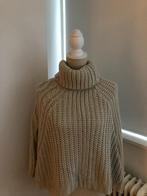 Luxe dames poncho beige winter, Ophalen of Verzenden, Nieuw, Sjaal