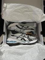 Asics Gel Kayano 14 JJJjound wit blauw 44, Tickets en Kaartjes, Eén persoon, Cadeaubon