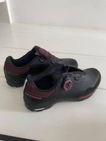 North wave X - trail plus wmn beschikbaar voor biedingen