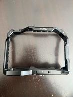 SmallRig Camera Cage voor Sony A7R III Series & A9, Audio, Tv en Foto, Fotocamera's Digitaal, Ophalen of Verzenden, Zo goed als nieuw