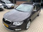 Skoda Superb Combi 1.8 TSI 160 pk Business Line AUTOMAAT NAV, Euro 5, 4 cilinders, 1445 kg, 161 pk