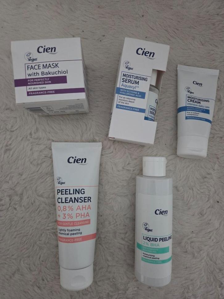 Cien gezichtslijn nieuw!, Sieraden, Tassen en Uiterlijk, Uiterlijk | Gezichtsverzorging, Nieuw, Reiniging, Gehele gezicht, Ophalen of Verzenden