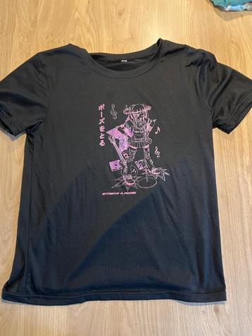 Zwart t-shirt met print  beschikbaar voor biedingen