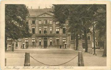 (301-008-041) Den Haag Paleis HM de koningin Moeder beschikbaar voor biedingen