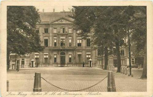 (301-008-041) Den Haag Paleis HM de koningin Moeder, Verzamelen, Ansichtkaarten | Nederland, Zuid-Holland, Verzenden