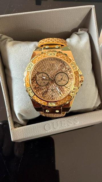 Nieuw Guess Dameshorloge in Doos beschikbaar voor biedingen