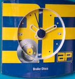 A.P. Bracke Discs. Wandklok.  27/27 cm., Ophalen, Zo goed als nieuw, Overige typen