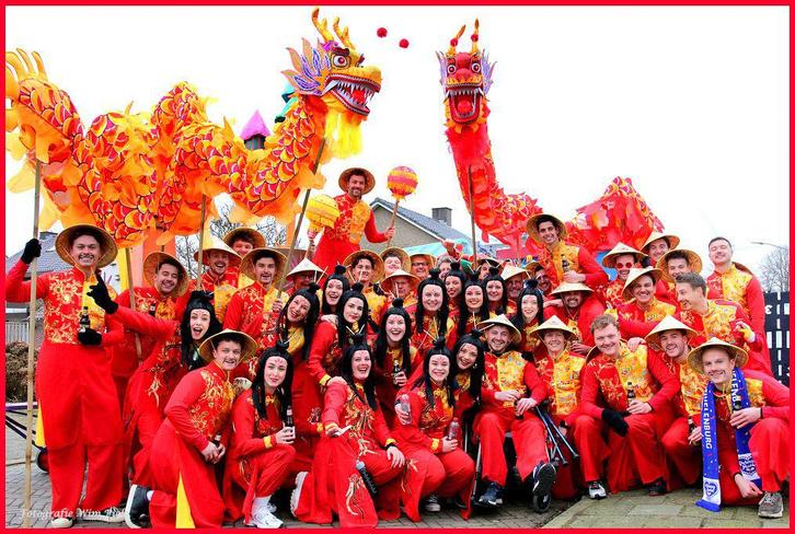 Prijswinnende drakendans pakken Chinees Nieuwjaar loopgroep, Kleding | Dames, Carnavalskleding en Feestkleding, Zo goed als nieuw