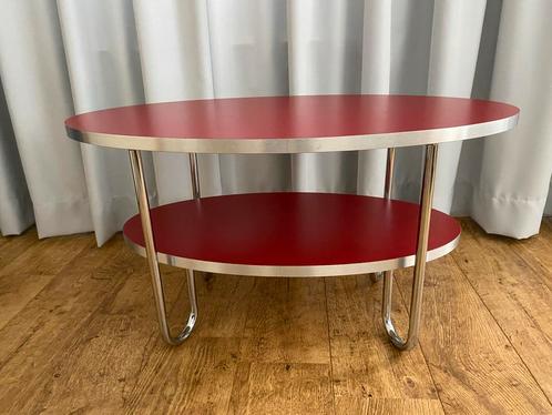 Ovale Robijnrode Salontafel, Huis en Inrichting, Tafels | Bijzettafels, Zo goed als nieuw, Ovaal, 45 tot 60 cm, 55 tot 75 cm, Metaal of Aluminium