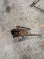 Oude bankschroef, Ophalen, Gebruikt, Universele onderdelen