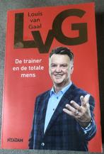 LOUIS VAN GAAL. - LVG - DE TRAINER EN DE TOTALE MENS - BOEK, Ophalen of Verzenden, Zo goed als nieuw, Balsport