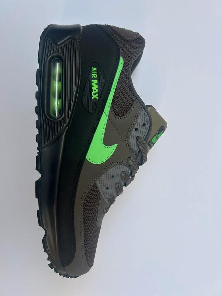 Partij nike air max 90 BW schoenen sneakers adidas asics new, Kleding | Heren, Schoenen, Zo goed als nieuw, Overige kleuren, Ophalen