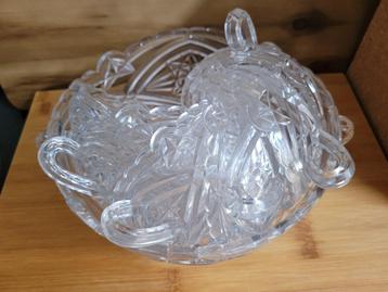 Glazen bowlschaal met 6 schaaltjes beschikbaar voor biedingen