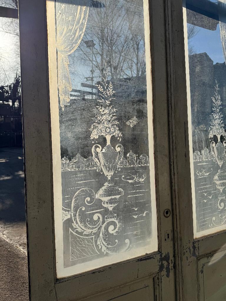Set antieke openslaande deuren met geëtst glas 267x145cm., Ophalen