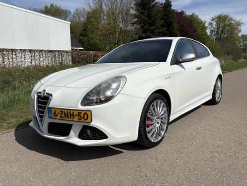 Alfa Romeo Giulietta 1.4 T Distinctive / LEER / NAVI / AIRCO, Auto's, Alfa Romeo, Particulier, Te koop, Giulietta, ABS, Airbags
