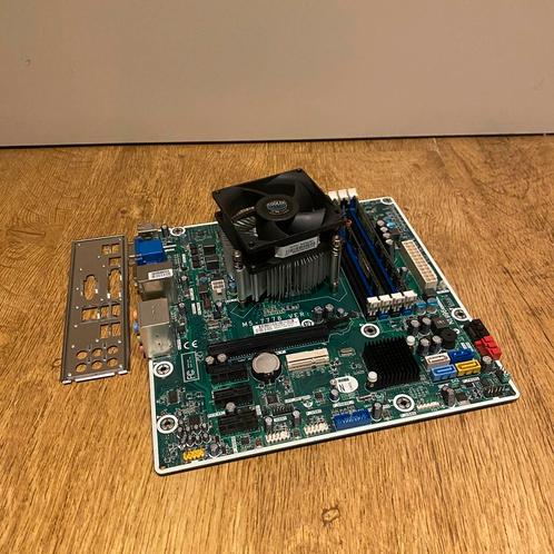 MS-7778 VER 1.0 met AMD A4-5300 Dual-Core Processor, Computers en Software, Moederborden, Gebruikt, AMD, DDR3, Ophalen of Verzenden