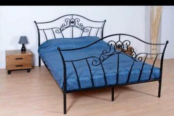 IJzer ledikant € 50