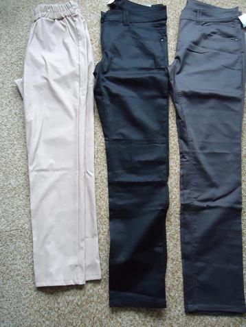 nieuwe broeken beschikbaar voor biedingen