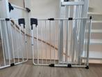 2x een wit A3 traphekje Fenss SafetyDoor, Kinderen en Baby's, Traphekjes, Ophalen of Verzenden, Zo goed als nieuw, Metaal of IJzer
