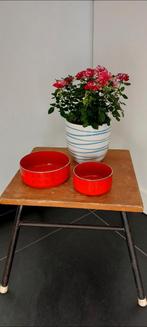 Zo goed als Nieuw! 2 Retro emaile serveerschaaltje, Antiek en Kunst, Antiek | Keukenbenodigdheden, Ophalen of Verzenden