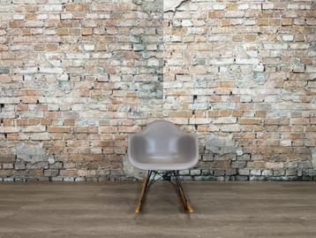 Vitra RAR bij TheReSales beschikbaar voor biedingen