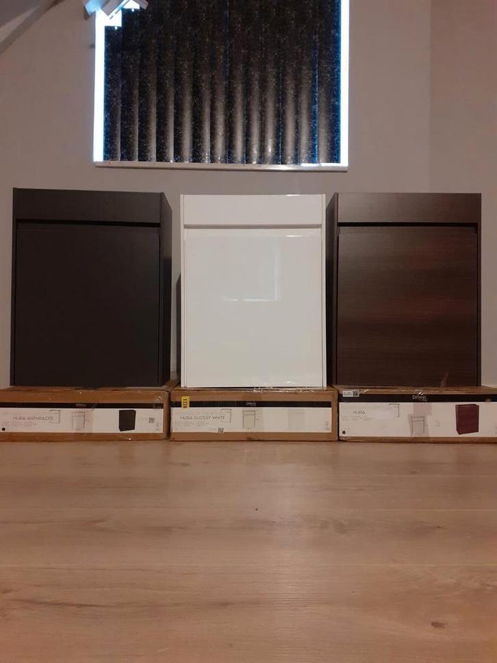 Differnz badkamer meubel of toilet meubel onderkast Nieuw, Huis en Inrichting, Badkamer | Badkamermeubels, Nieuw, Minder dan 100 cm