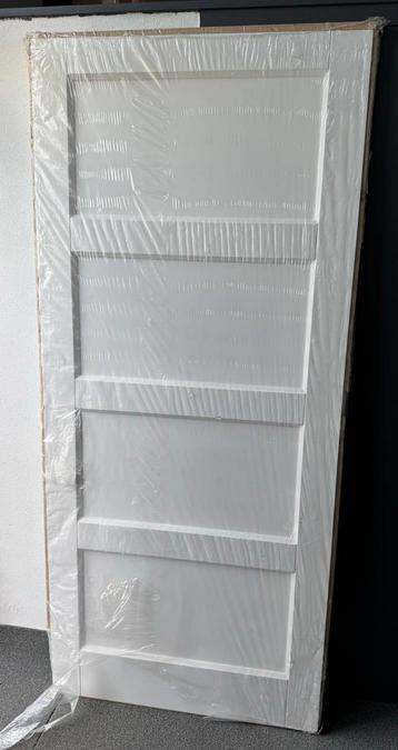 Witte paneeldeur stomp 211,5 x 93 R beschikbaar voor biedingen