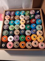 49 Klossen naai Garen - Nieuw!, Hobby en Vrije tijd, Naaien en Fournituren, Ophalen of Verzenden, Nieuw, Garen of Naald(en)