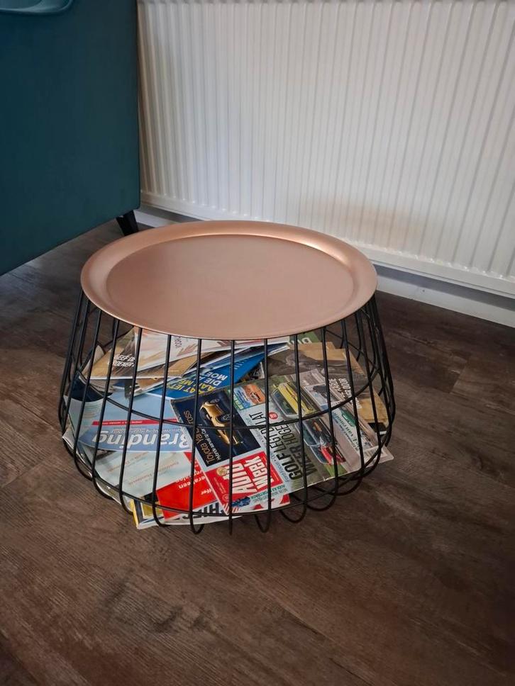 Bijzettafel met opbergruimte, Huis en Inrichting, Tafels | Bijzettafels, Zo goed als nieuw, Rond, Minder dan 45 cm, Minder dan 55 cm