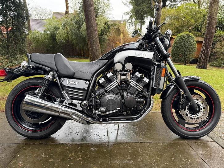 Yamaha Vmax 1200  /145pk bj 2007 Uniek final edition‼️, Motoren, Motoren | Yamaha, Particulier, Naked bike, meer dan 35 kW, 4 cilinders