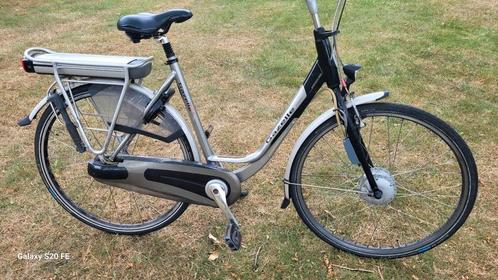 Elektrische damesfiets Gazelle met nieuwe Type accu, Fietsen en Brommers, Fietsen | Dames | Damesfietsen, Zo goed als nieuw, Gazelle