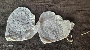 Oude Volendammer  hullen beschikbaar voor biedingen