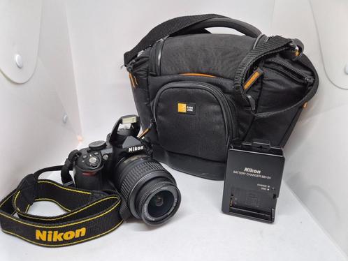 Nikon D3100 in top staat maar 6750 clicks,Mooie starters set, Audio, Tv en Foto, Fotocamera's Digitaal, Zo goed als nieuw, Nikon