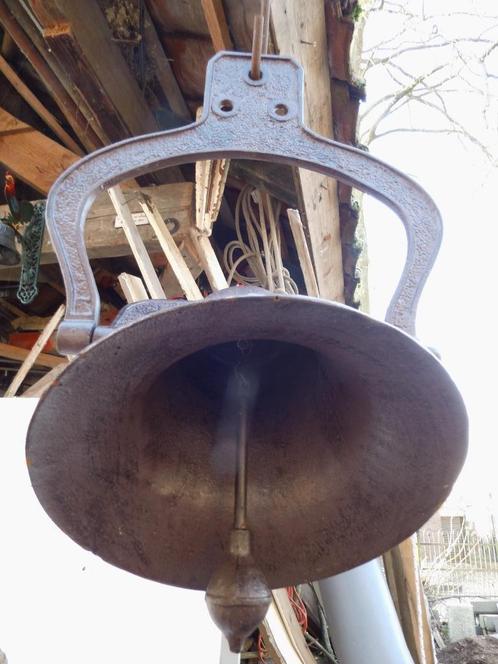 GROTE bel luidklok met schommelmechaniek kerkje klooster, Antiek en Kunst, Curiosa en Brocante, Ophalen of Verzenden