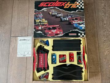 Scalextric Vintage Racebaan Slot Cars 2x Retro Auto’s beschikbaar voor biedingen