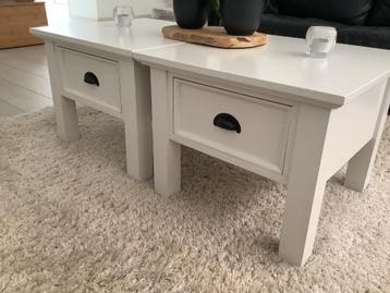 Salontafel/bijzettafel beschikbaar voor biedingen