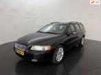 Volvo V70 2.5T AWD AUT Edition / Dakraam / Leder / Trekhaak, Auto's, Volvo, Zwart, Open dak, 92 €/maand, Euro 4