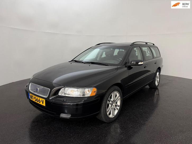 Volvo V70 2.5T AWD AUT Edition / Dakraam / Leder / Trekhaak, Auto's, Volvo, Bedrijf, Te koop, V70, ABS, Airbags, Airconditioning